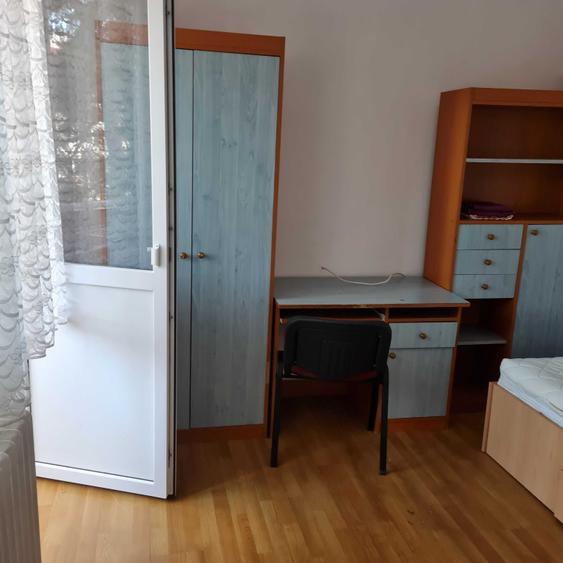 Apartament cu 2 camere nedecomandat în Central