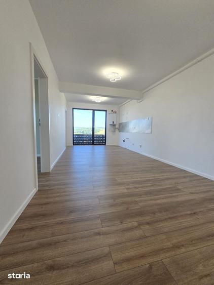 Apartament cu 3 camere decomandat în Baciu
