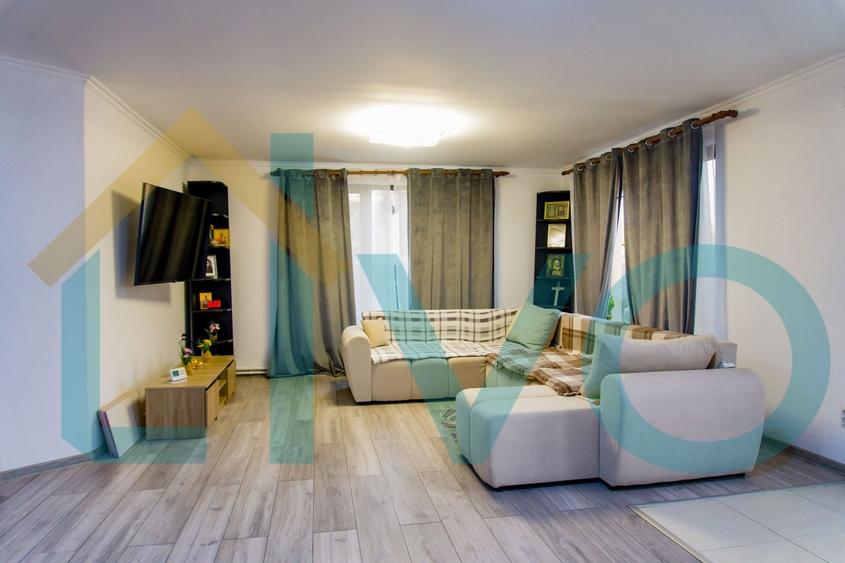 Casă individuală cu 5 camere cu Canalizare în Ștefăneștii de Sus