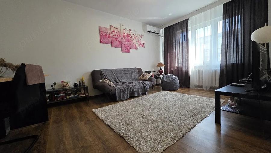 Apartament cu 2 camere decomandat în Crângași