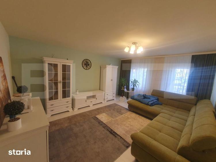Apartament cu 4 camere decomandat în George Enescu