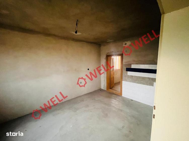 Casă cu 4 camere în Brateș
