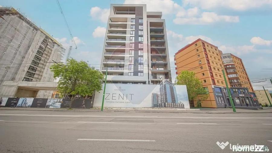 Apartament cu 4 camere decomandat în Răcădău