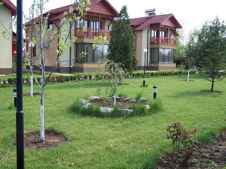 De Vânzare – Complex Turistic Miorița | 20.000 mp teren | Berceni, Ilfov - 5