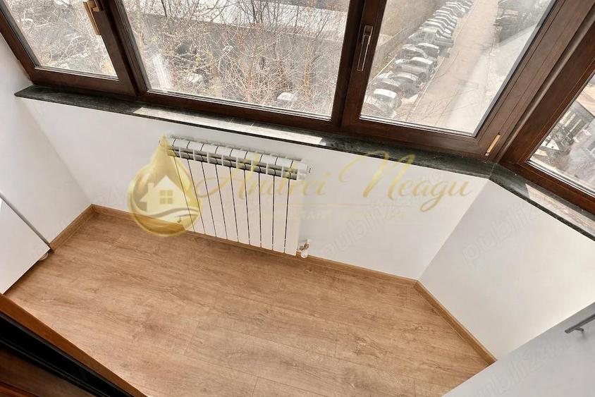 4 camere decomandate, 2 bai , 3 balcoane Stefan cel Mare Bacau etaj 3 din 4 - 9