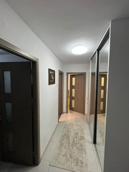 Apartament 3 camere semidecomandat City Mall - 5