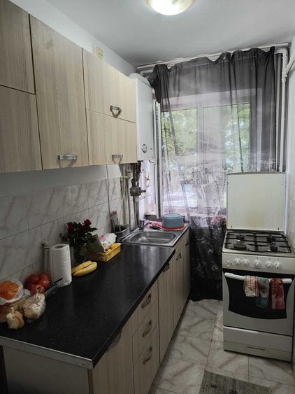 Proprietar -apartament 2 camere etaj 1 Str Alecu Russo - 3