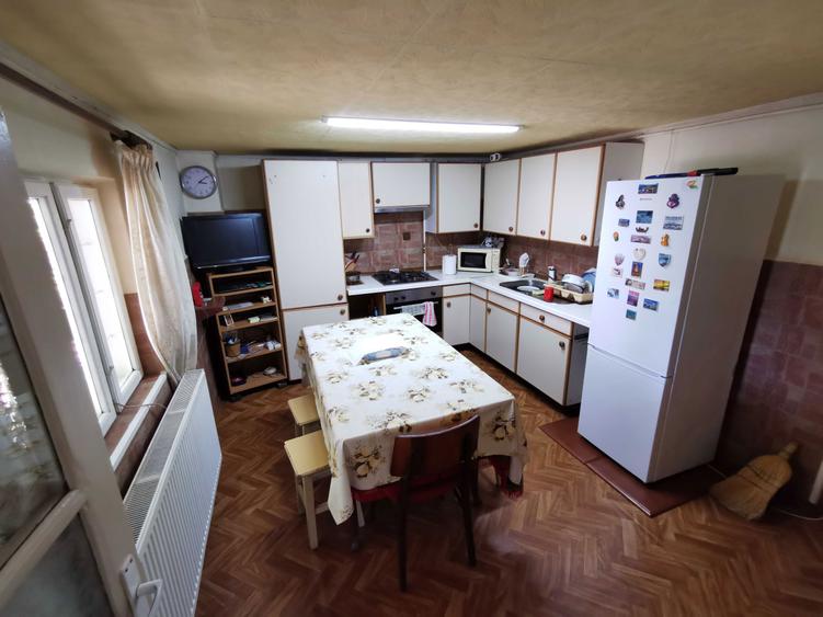 VAND casa pe sos. PRINCIPALA cu teren de 4.365m in com, Vidra Ilfov - 1