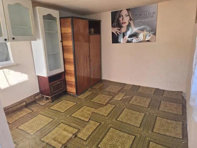 Casa de vanzare in Dumbrava Bacau cu 1100 mp - 10