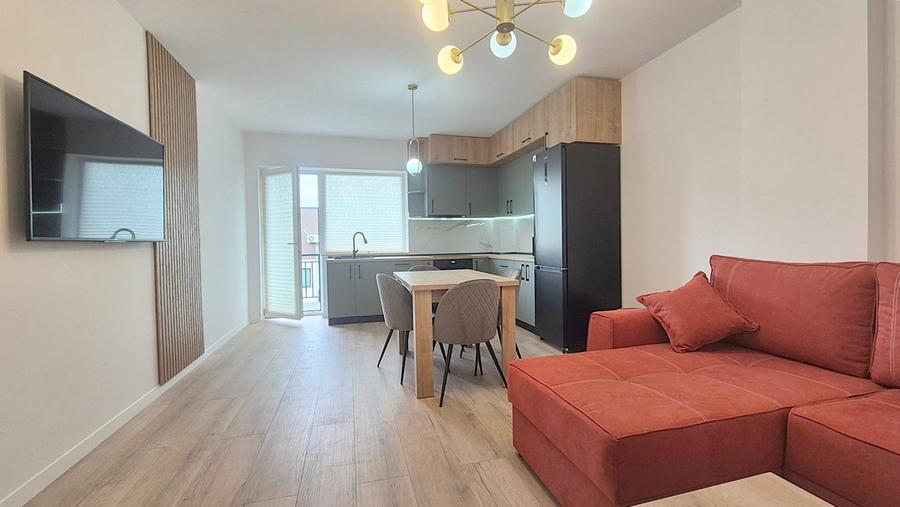 Zona Coresi - str. Ioan Popasu, apartament la prima inchiriere. - 2