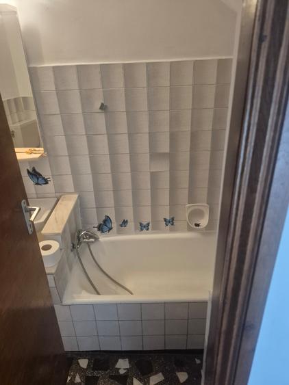 Casa 4 camere - Faleza Nord/Delfinariu - 220.000 euro (Cod E11) - 11