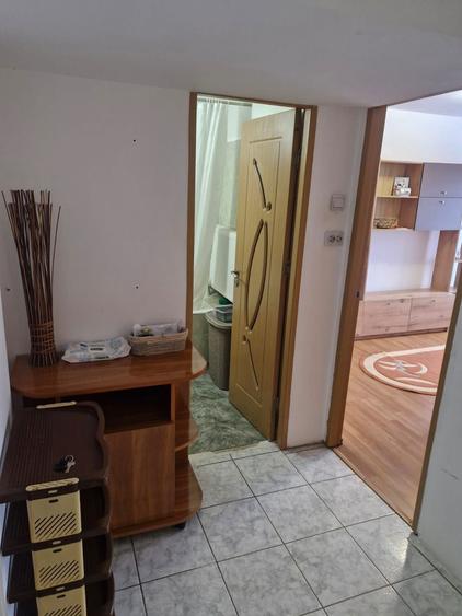 De inchiriat apartament 2 camere central Pucioasa cu 400 euro/luna - 4