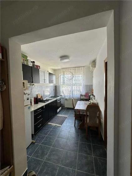 IULIUS MALL - 2 Camere - Etaj 3 - Decomandat - LIFT - 6