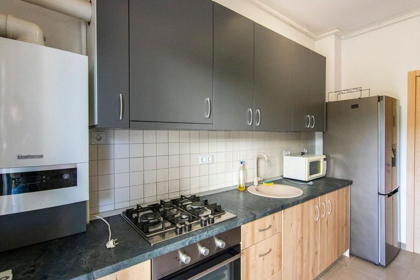 Apartament cu 2 camere semidecomandat, mobilat în Drumul Taberei