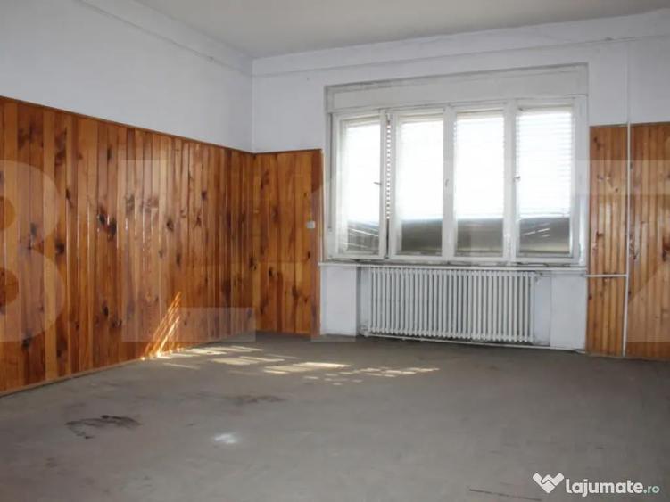 Cladire ultracentrala 1557 mp I Teren 1334 mp I Investitie - 3