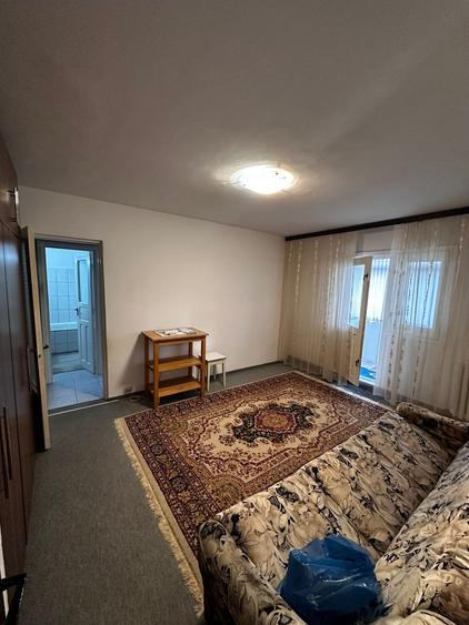 Apartament cu 2 camere, etajul 2/4, zona Alexandru cel Bun - 1