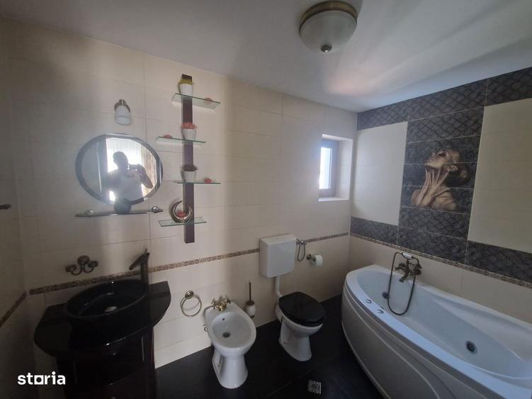 Vila exclusivista de vanzare, vis-a-vis de Primaria Chiajna - 16