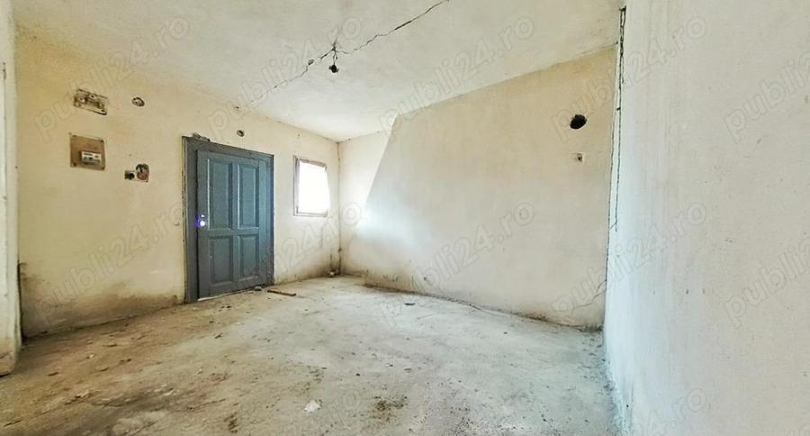 Casa cu poten?ial, teren generos de 1.440 mp Secusigiu, Arad - 6