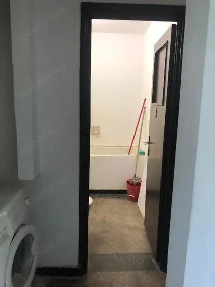 Apartament cu 3 camere semidecomandat în Țiglina 1