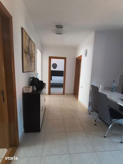 CENTRAL 3 CAMERE, LIBER, GAZE, 70MP PRET 117000 EURO - 1