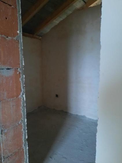 FARA COMISION in Tartasesti casa cu 4 - 5 camere P+E terasa mare camera tehnica - 22