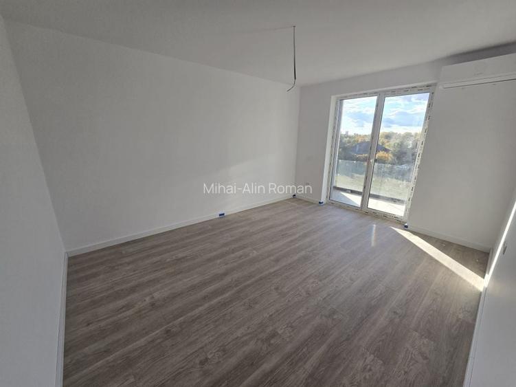 Suprafata generoasa. Model cu 2 bai. Terasa de 21 mp. Langa ESO.