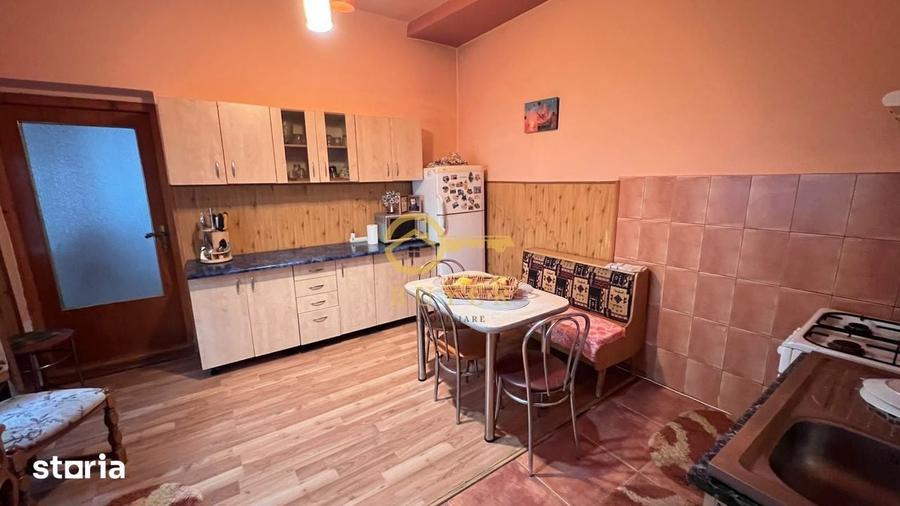 Casa saseasca mobilata cu teren generos de 978 mp ?i anexe func?ionale - 4