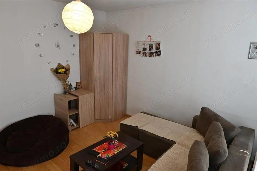 Vanzare garsoniera Lujerului - 1