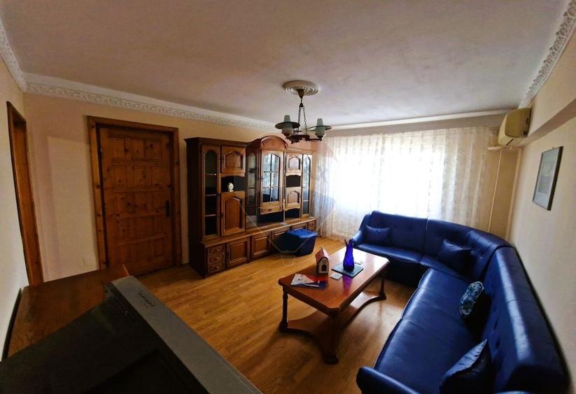 Apartament 3 camere de inchiriat, Malul Muresului langa Universitate - 2