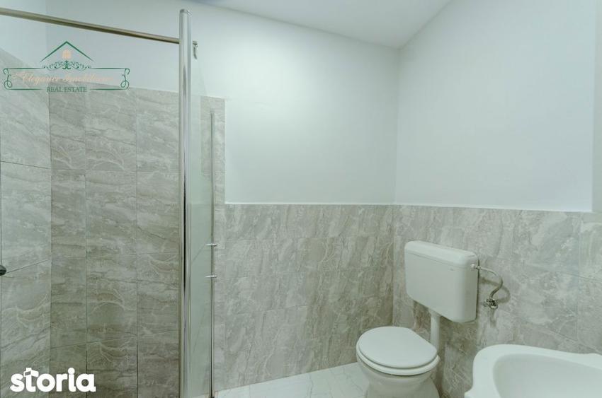Apartament de inchiriat cu 2 camere la curte comuna, zona Centrala, Ar - 2