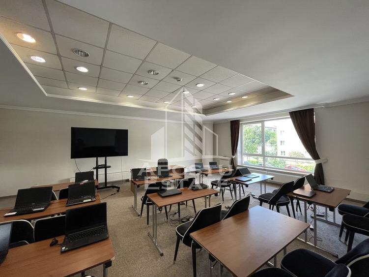 Spatiu birouri, 60 mp, Et.1, Complexul Studentesc - 2