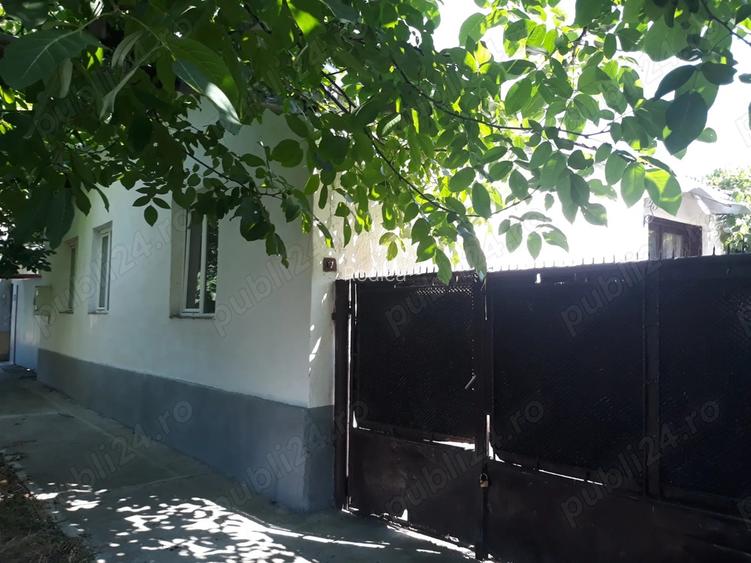 Vand casa in Comuna Uivar, Jude? Timi?, la 37 km de Timi?oara Vand casa in Comuna Uivar, Jude? Timi?, la 37 km de Timi?oara