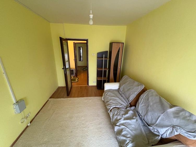 De inchiriat ap 3 camere decom zona gara-termen lung;bloc 1990;3parcari gratuite - 4