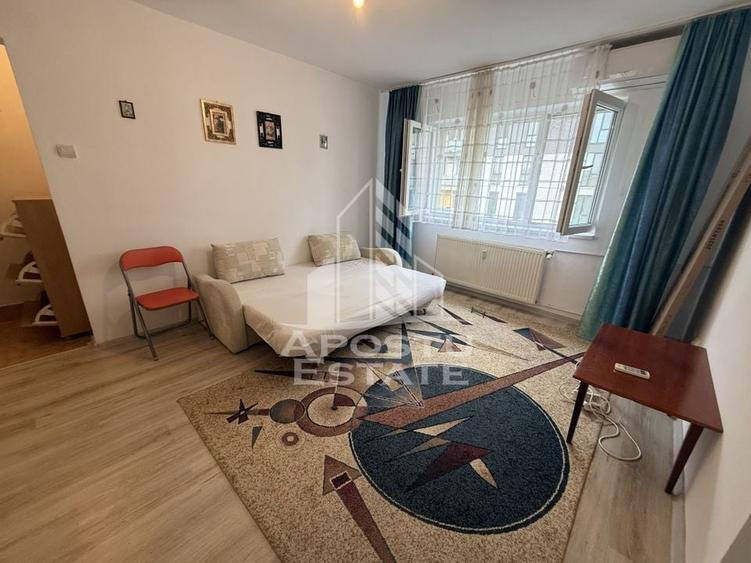 Apartament cu o cameră, zona Take Ionescu - 1