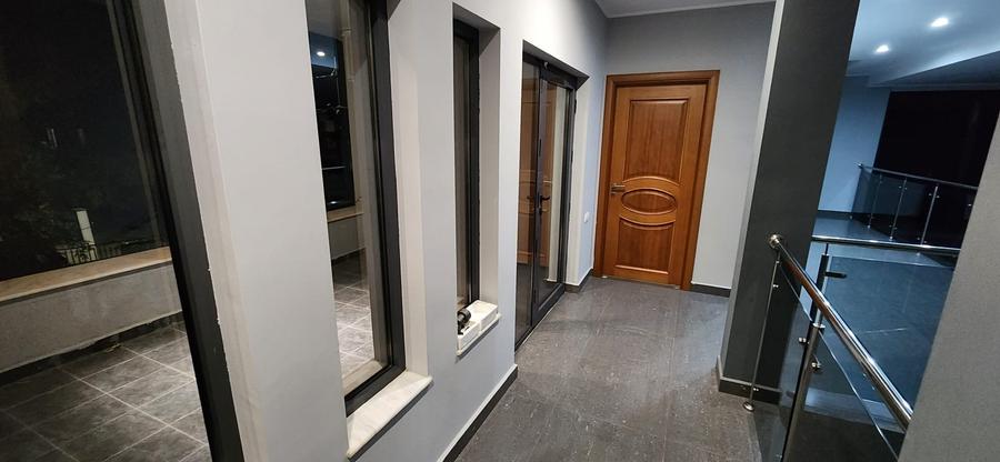 Vilă 4 camere  • Otopeni • Teren 1000 mp - 7