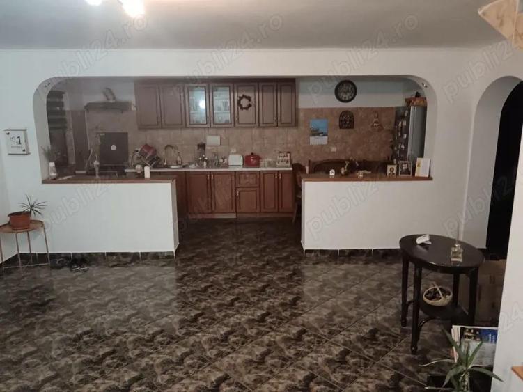 Casa de Vanzare - 2