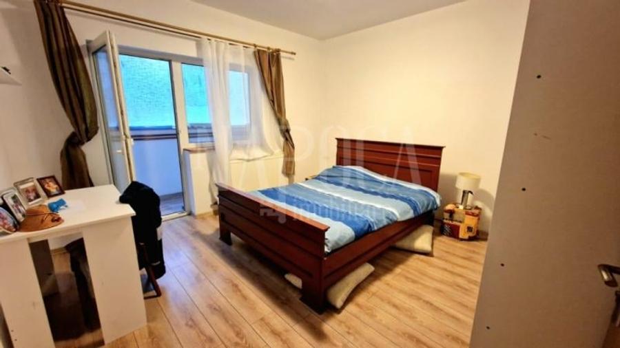 Apartament 3 camere de vanzare in Europa, Cluj Napoca - 2
