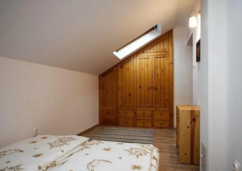 Apartament cu patru camere Busteni - 7