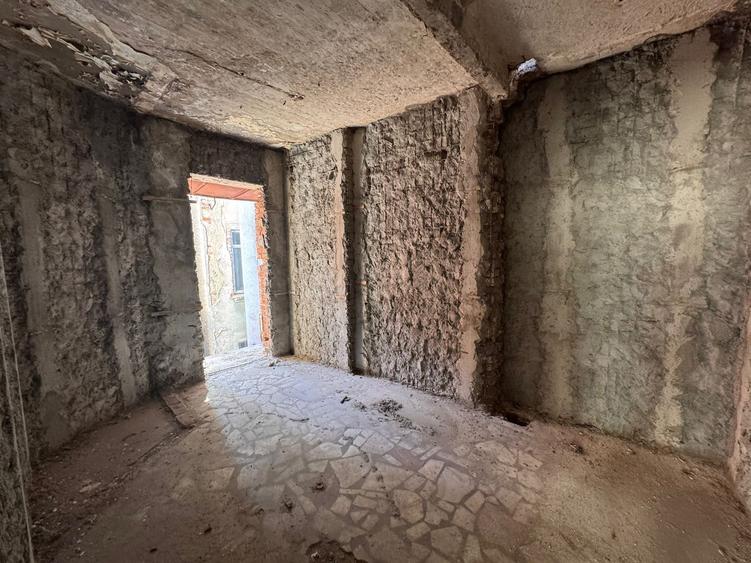 CLADIRE STRADALA MARASESTI- OPORTUNITATE DE INVESTITIE - 10