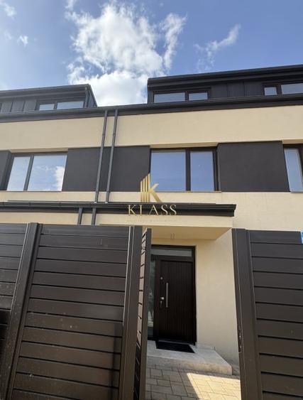 Vila lux tip duplex 5 camere Otopeni de vanzare - 2