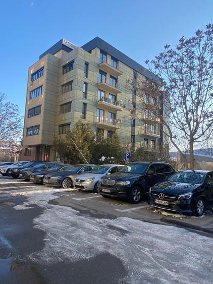 Apartament 4 camere bloc boutique si terasa de 25m - 56