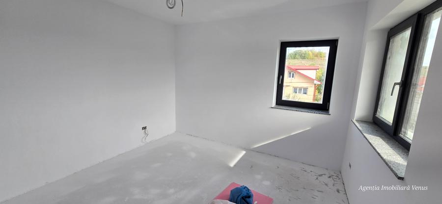 Casa noua in cartier ANL Bucovina - 5