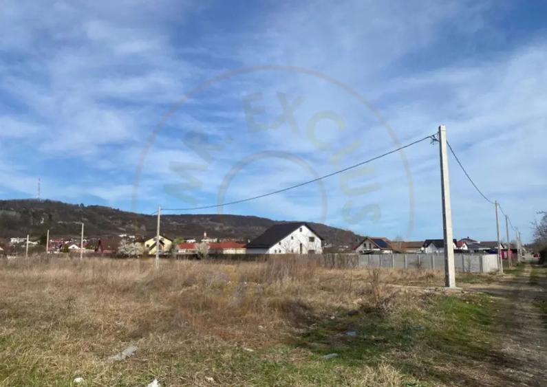 Teren intravilan Stefanesti - Valea Mare-Podgoria - 2