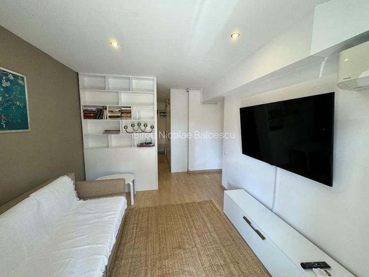 Apartament 2 camre lux + loc de parcre + CTA + 2 AC in zona Banu Manta