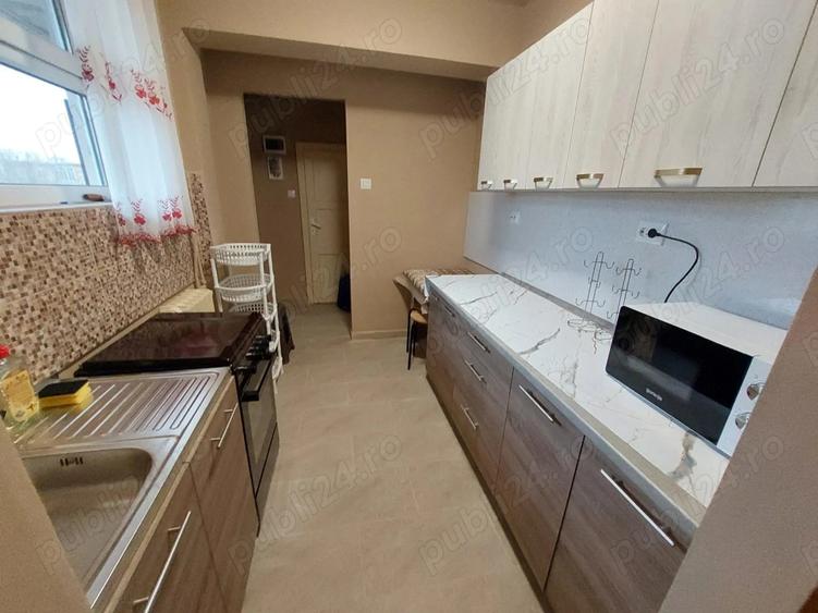 Dau in chirie apartament 2 camere Central Decebal - 5