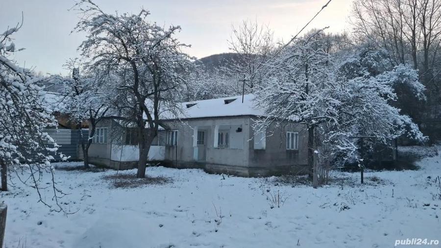 Casa + teren intravilan - 2