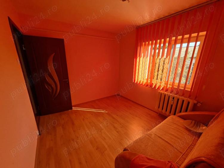 Str Bicaz - 2 cam semidecomandat-renovat-PVC-aer conditionat-balcon-46 mp - 4