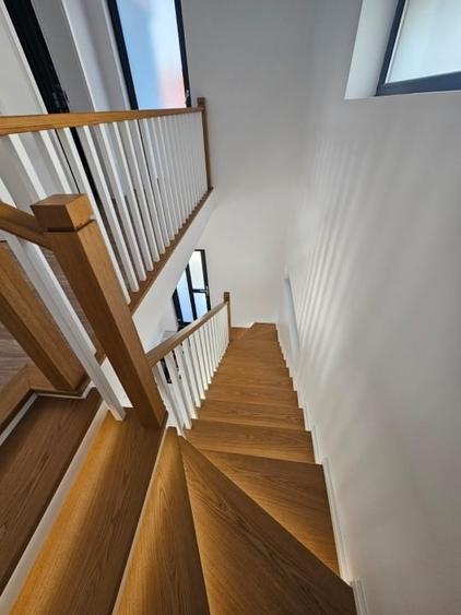 Casa cu Design Deosebit - MALL  MOLDOVA - 8