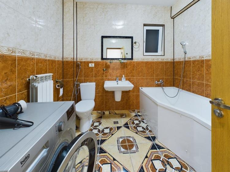 UNIRII - Bloc 2010 - 123 Mp. - Ideal Achiziție- Apartament 3 Camere Disponibil - 8