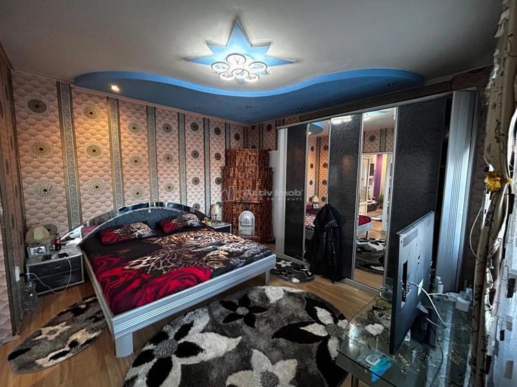 Bocsa Montana, Casa Noua Parter Etaj - 8